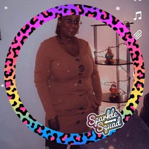 Meet your Posher, Latoya